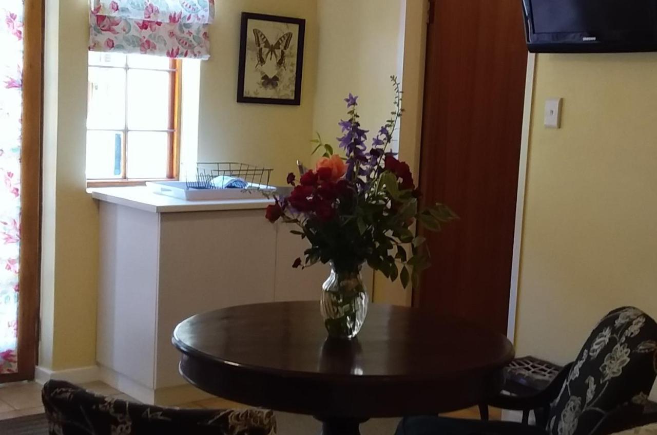 The Gate Guesthouse Clarens Bagian luar foto