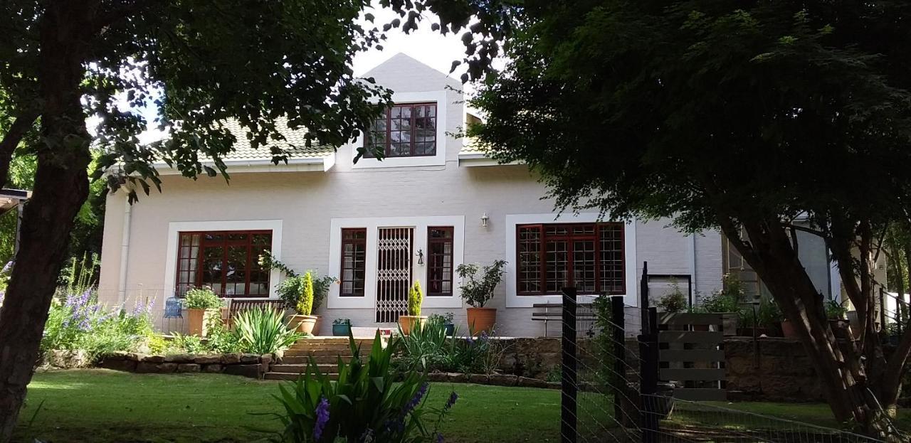 The Gate Guesthouse Clarens Bagian luar foto